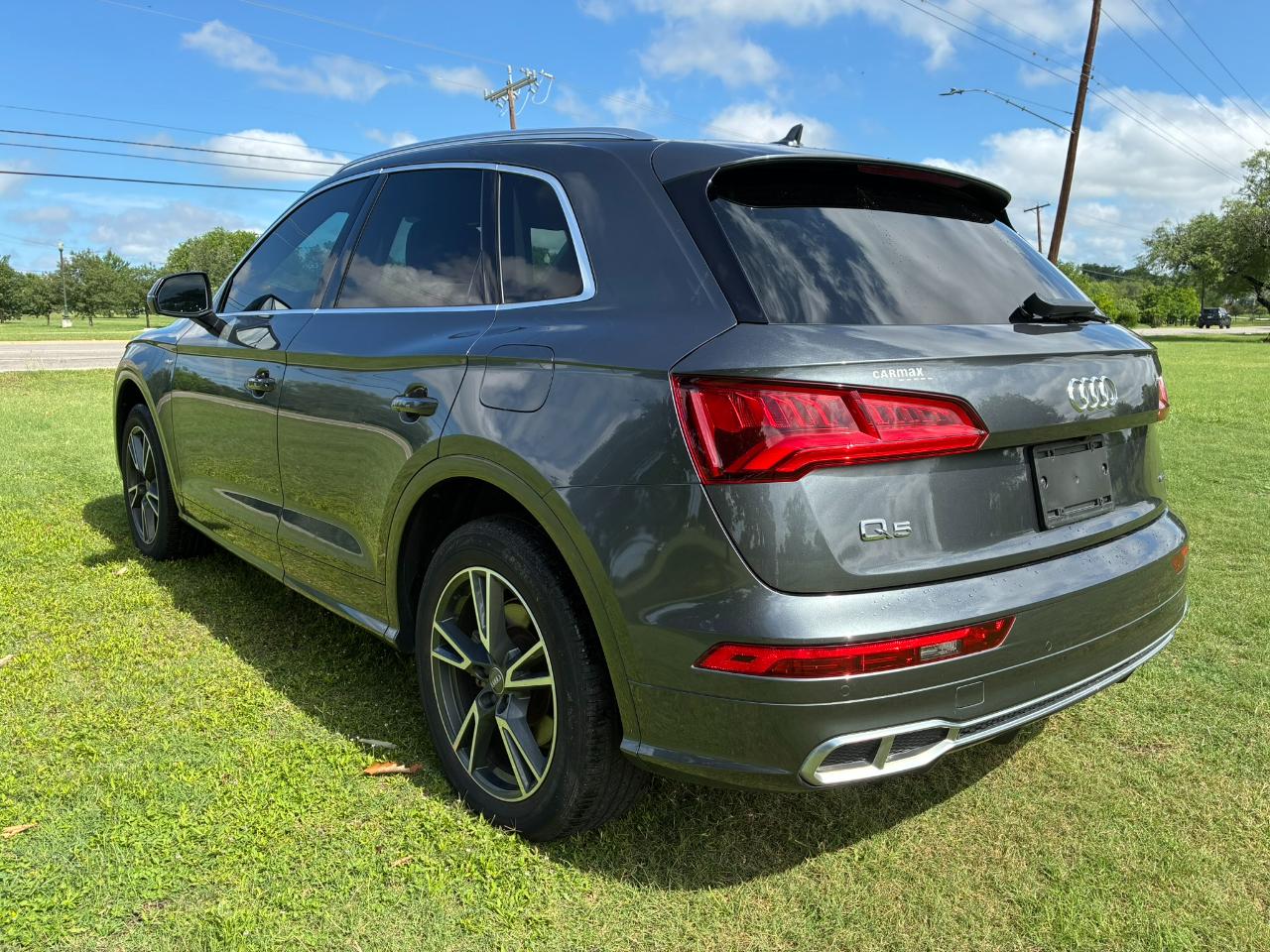 2020 Audi Q5 55 e quattro S tronic Premium Plus's photo