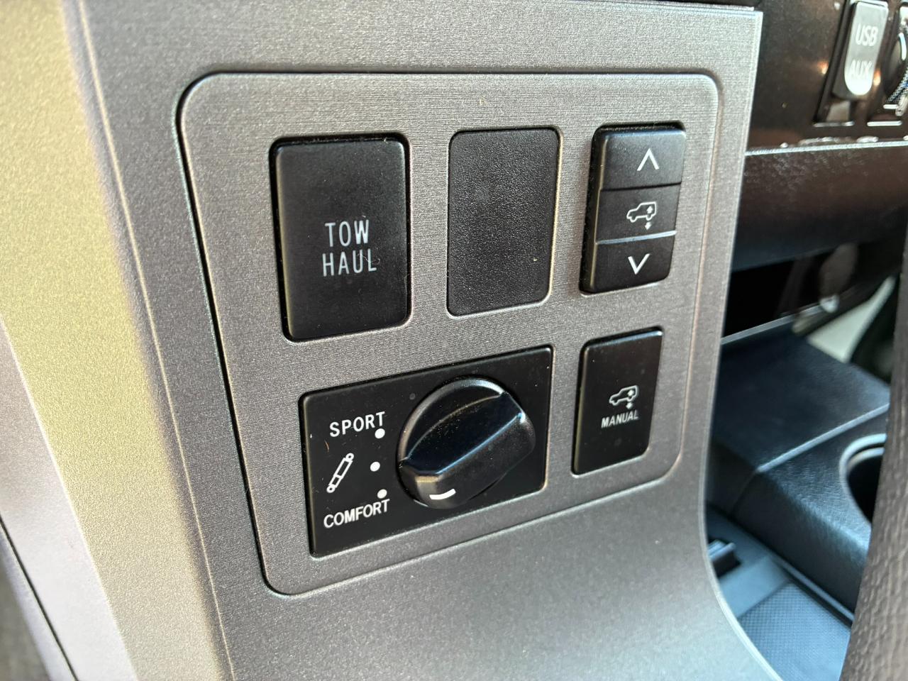 Toyota Sequoia Plantium 2WD 2015