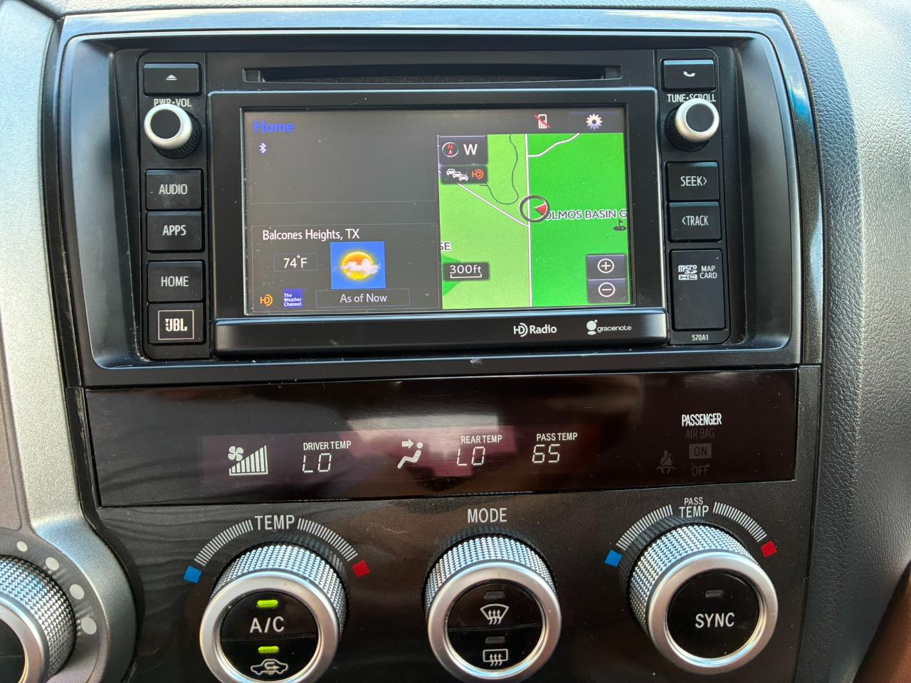 Toyota Sequoia Plantium 2WD 2015