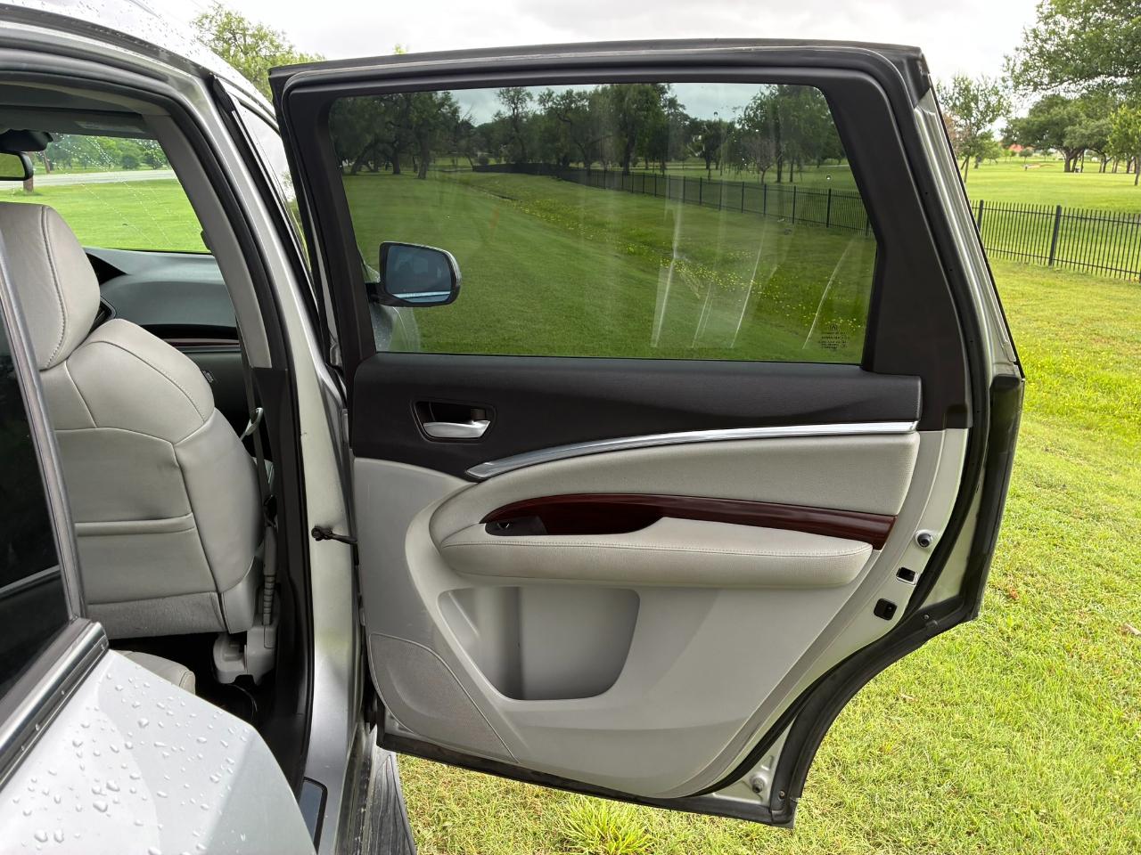 Acura MDX SH-AWD 6-Spd AT w/Tech Package 2014