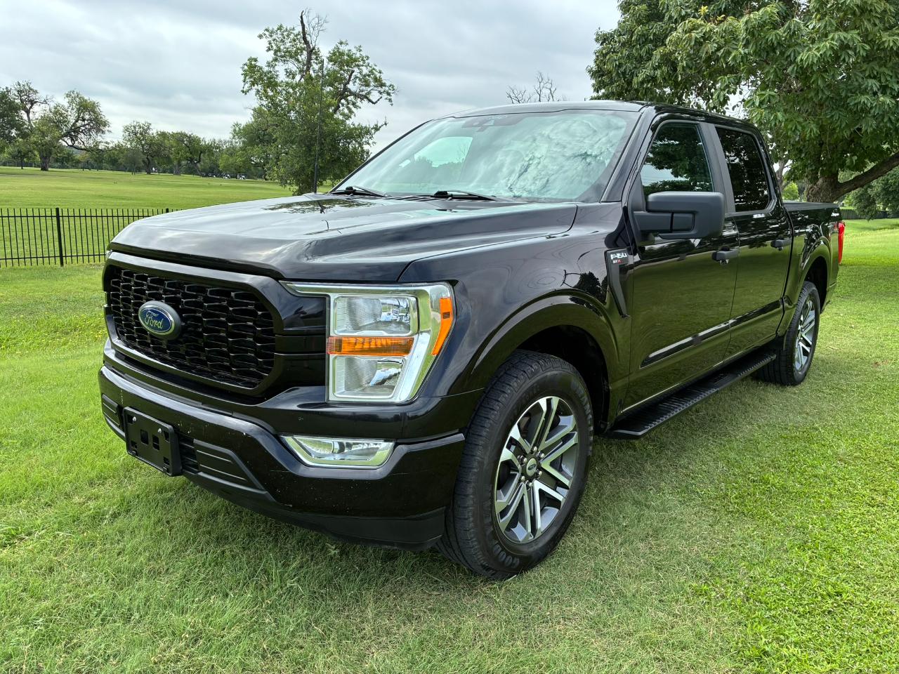 2021 Ford F-150 STX SuperCrew 5.5-ft. 2WD