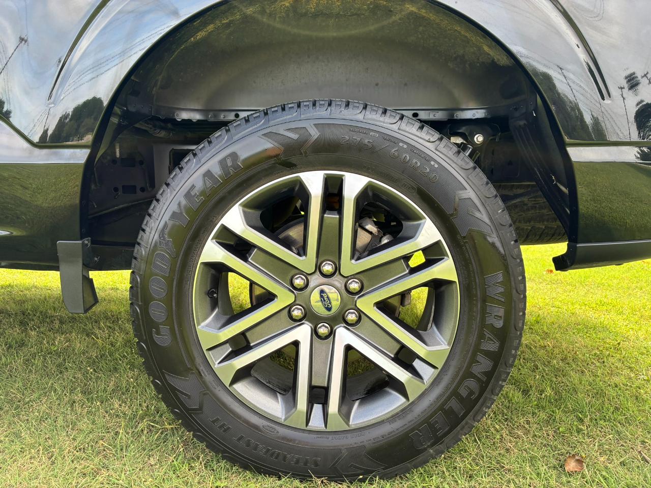 Ford F-150  2021