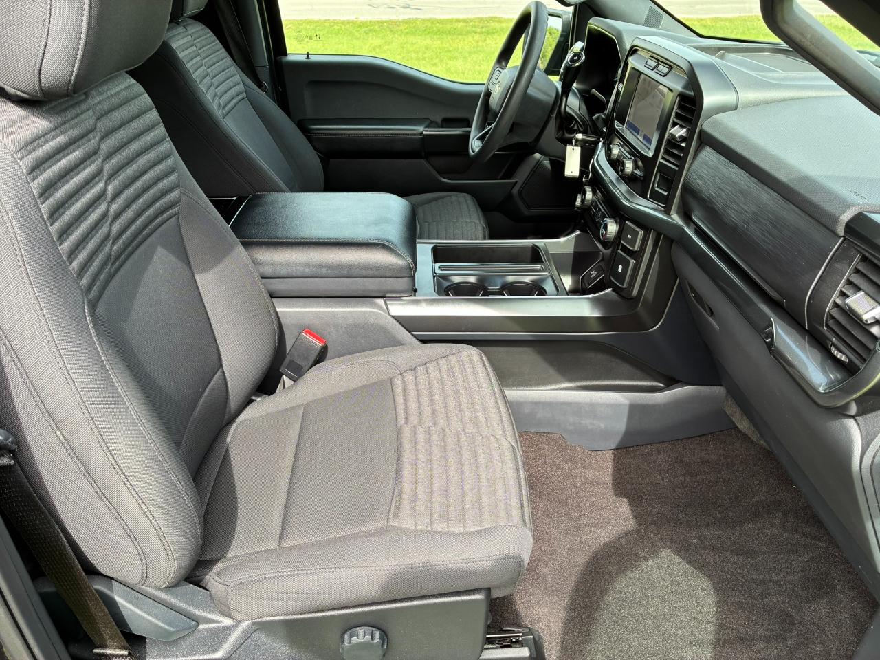 Ford F-150  2021