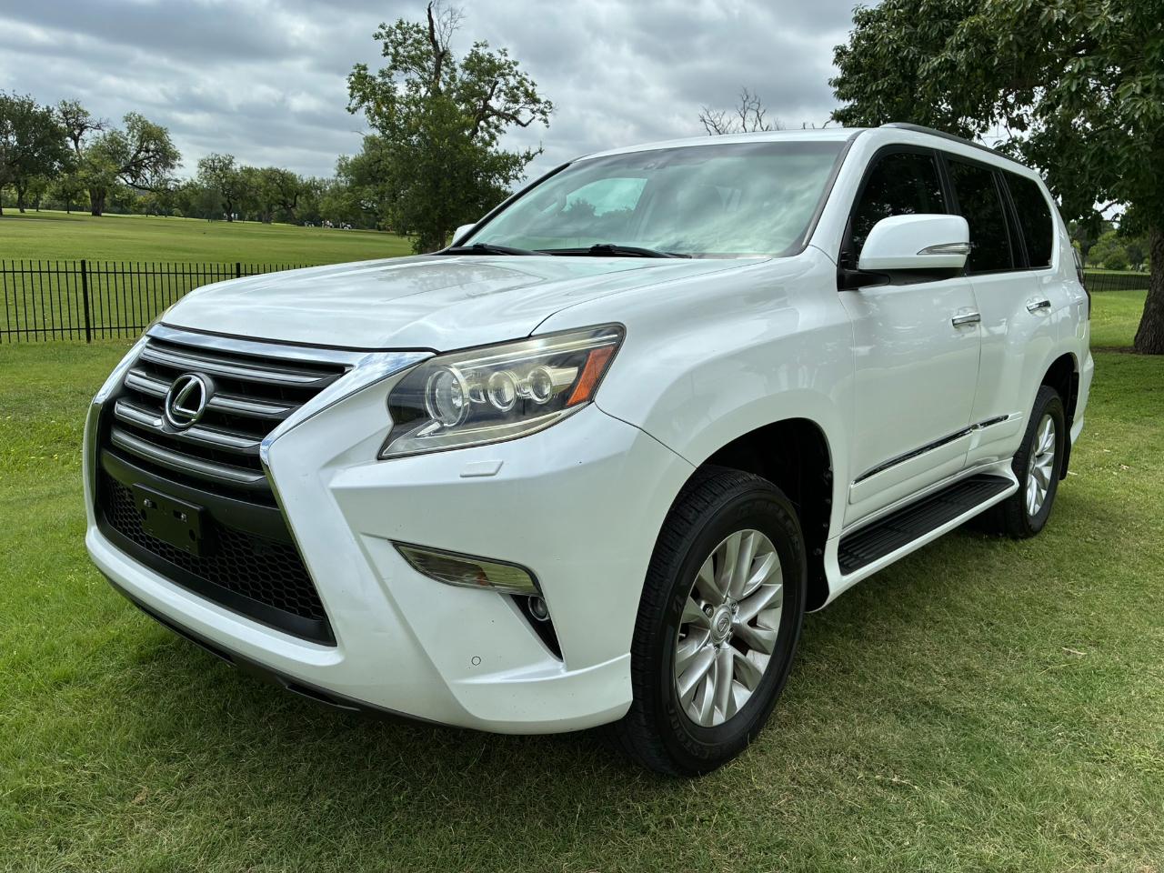 Lexus GX 460 Base 2017