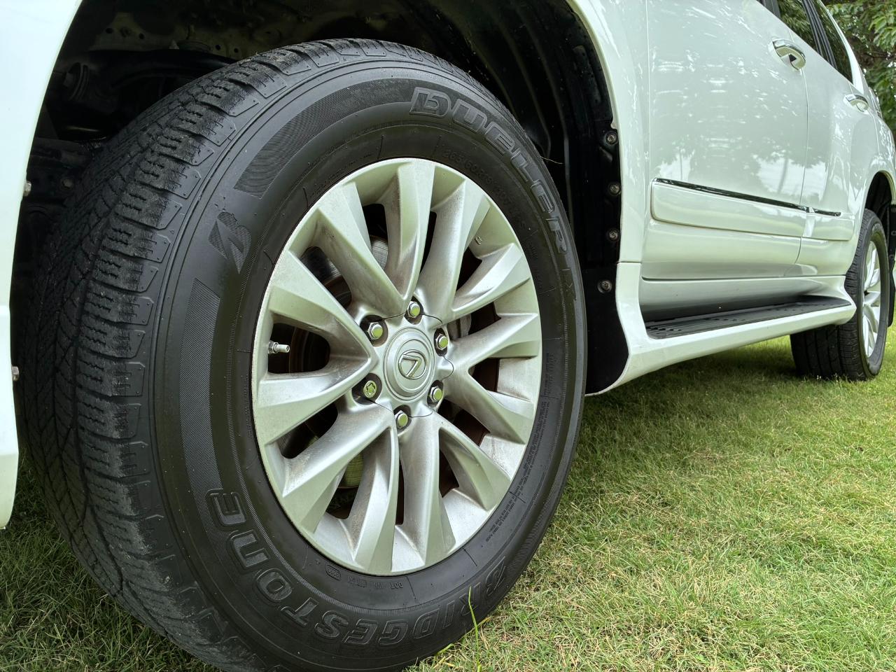 Lexus GX 460 Base 2017