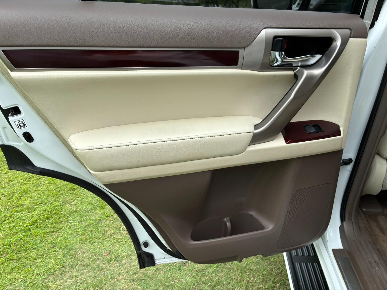 Lexus GX 460 Base 2017