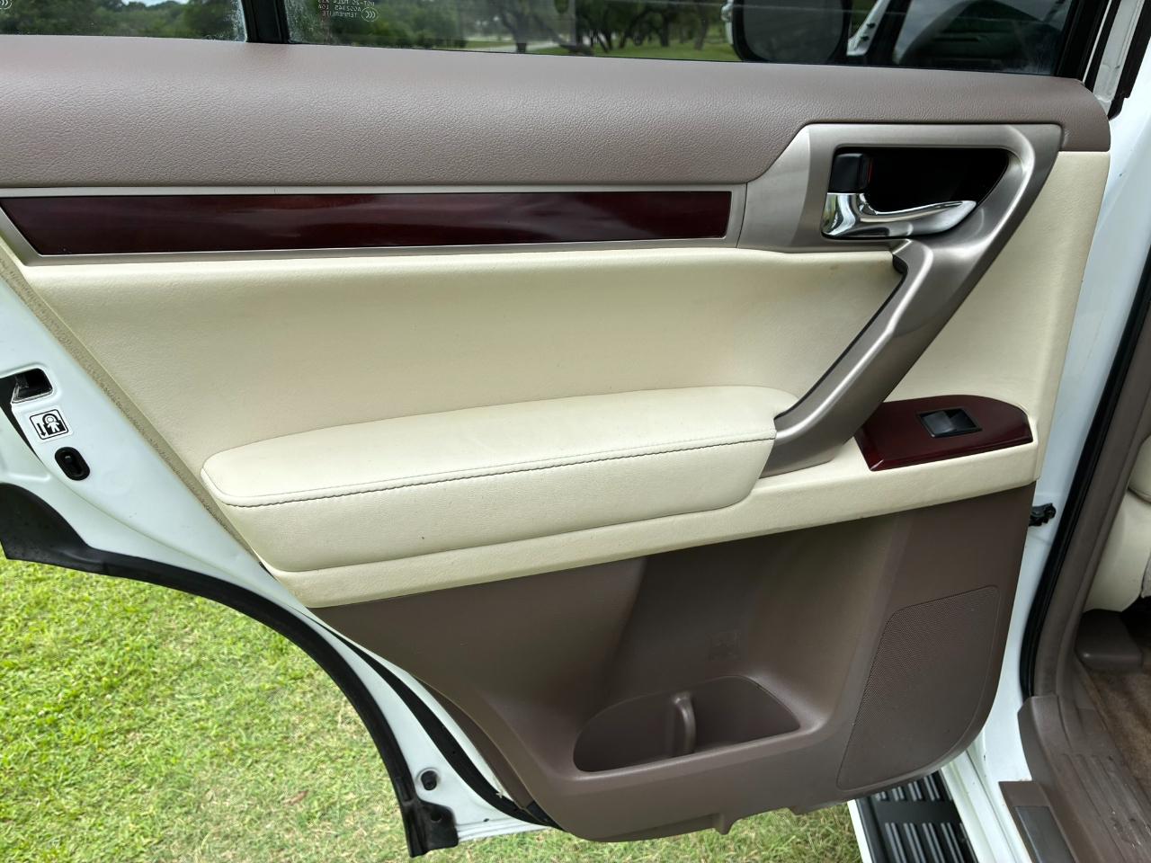 Lexus GX 460 Base 2017