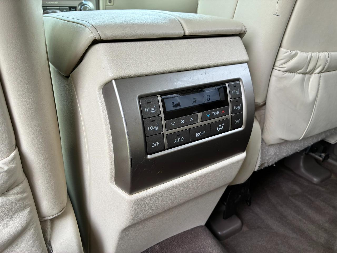 Lexus GX 460 Base 2017