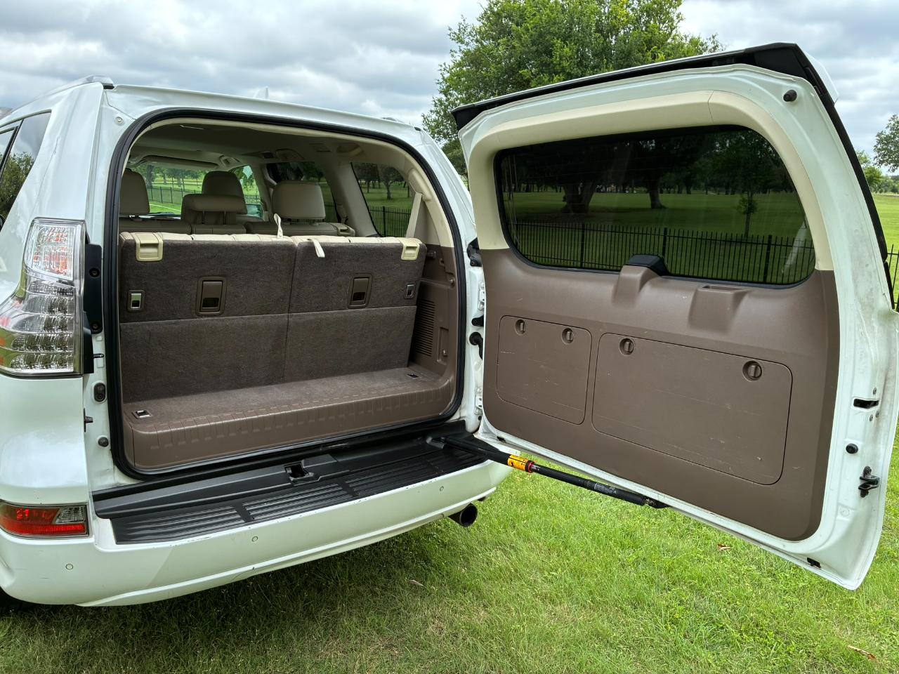Lexus GX 460 Base 2017