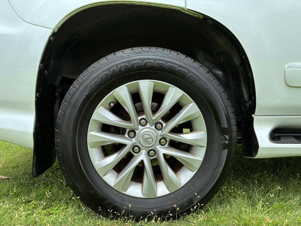 Lexus GX 460 Base 2017
