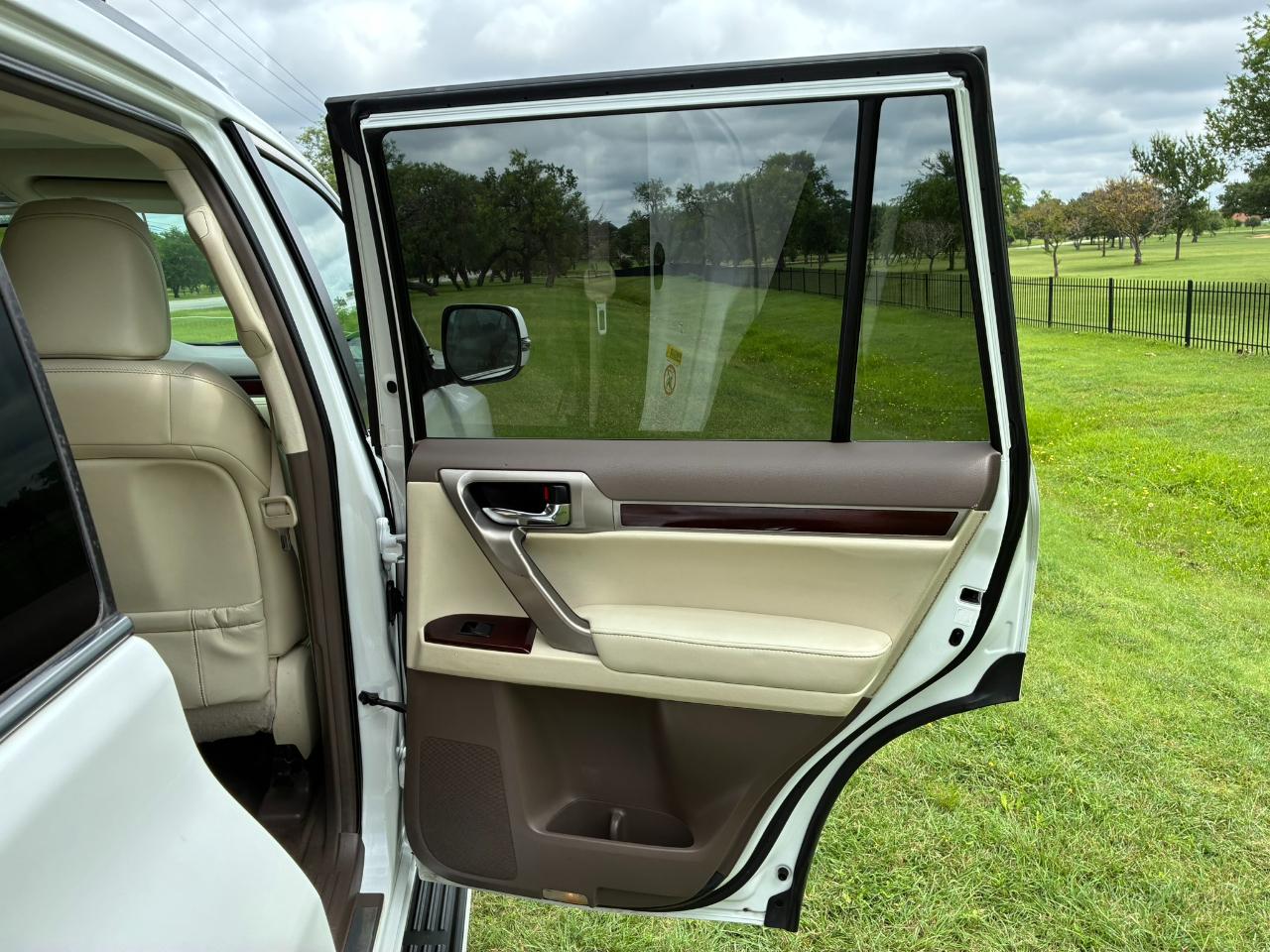 Lexus GX 460 Base 2017