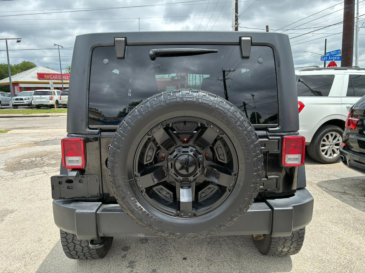 Jeep Wrangler Unlimited Sport 4WD 2017
