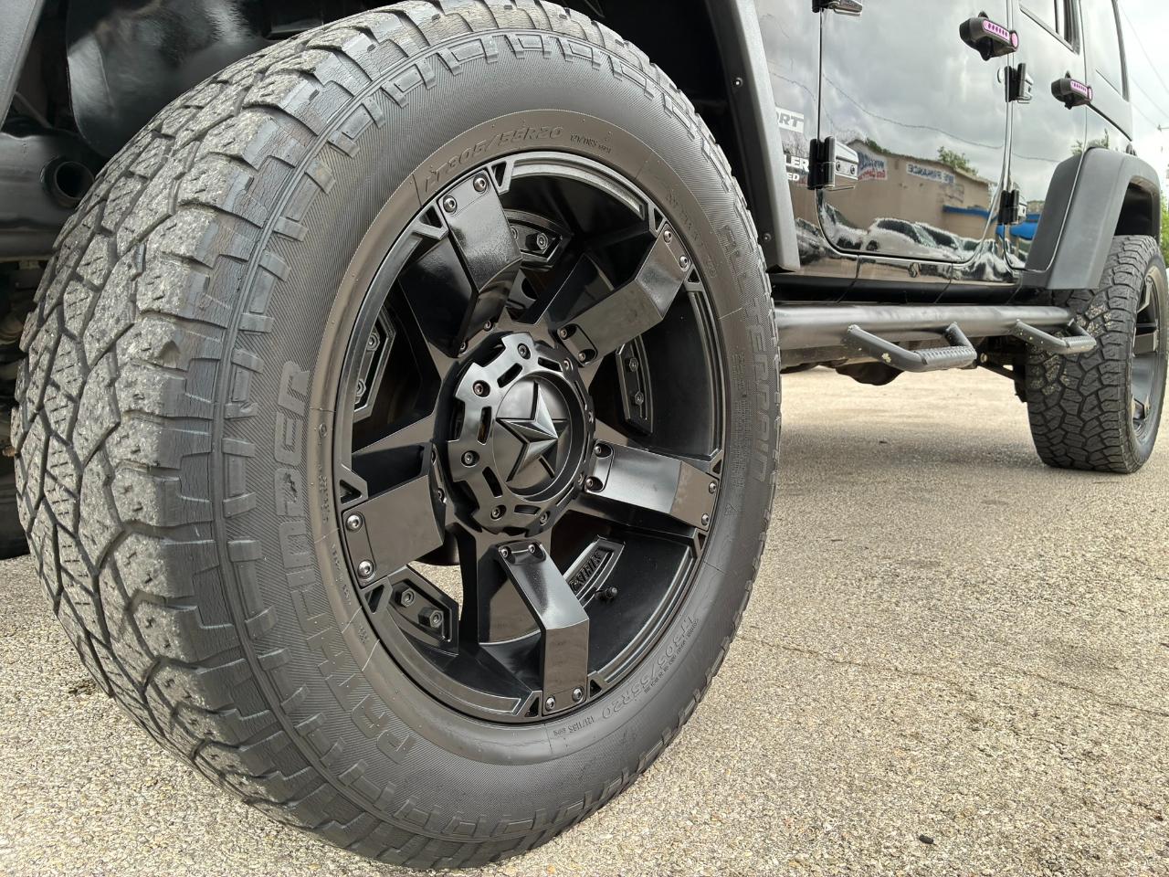 Jeep Wrangler Unlimited Sport 4WD 2017