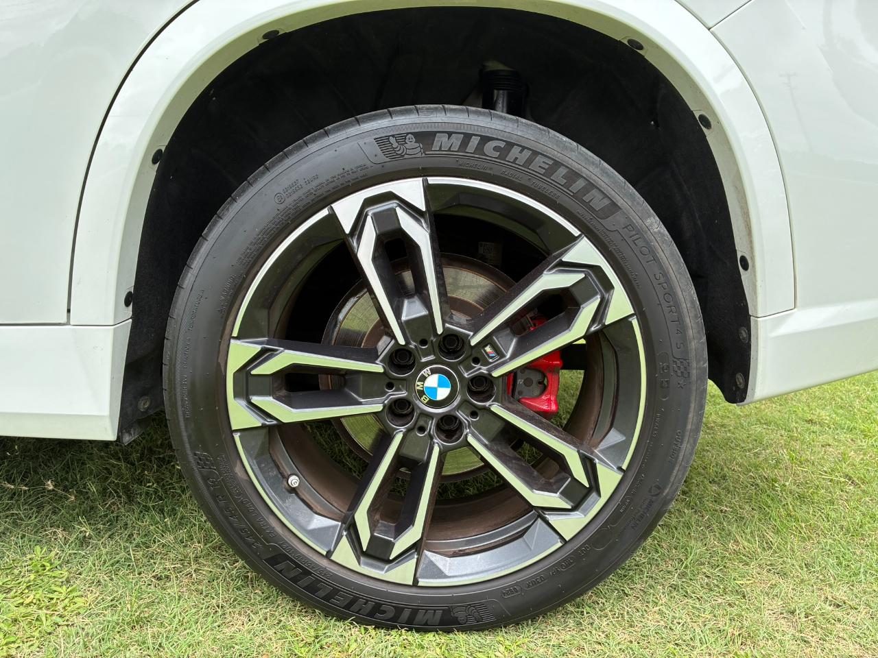 BMW X1 xDrive28i 2025