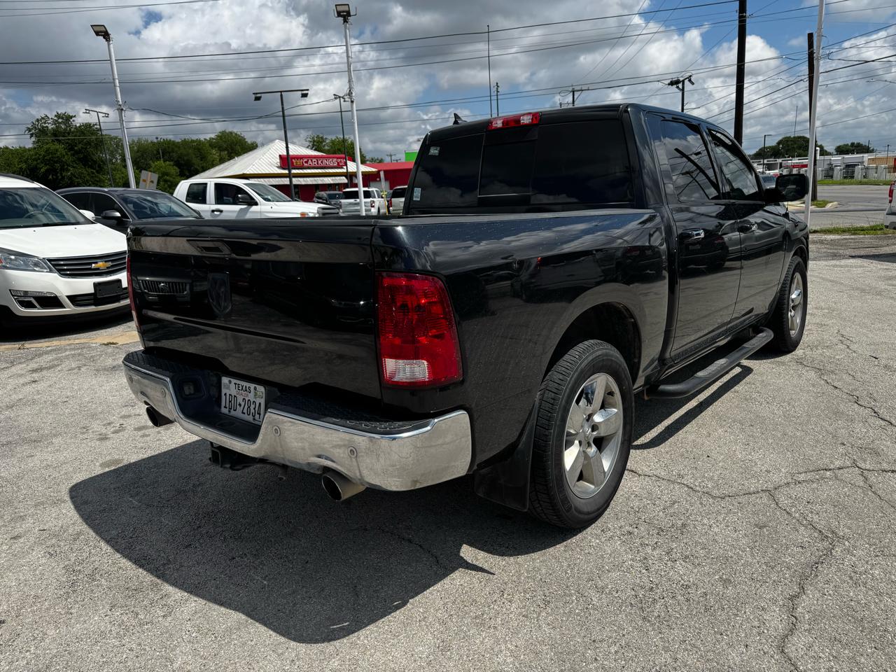 RAM 1500 SLT Crew Cab SWB 2WD 2016