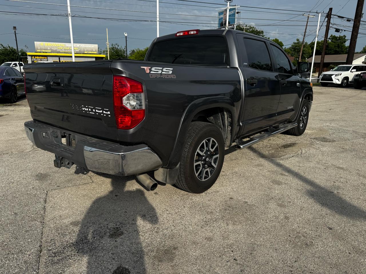 Toyota Tundra SR5 5.7L V8 CrewMax 2WD 2014