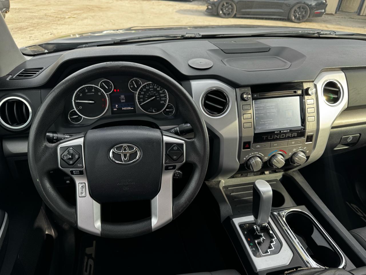 Toyota Tundra SR5 5.7L V8 CrewMax 2WD 2014