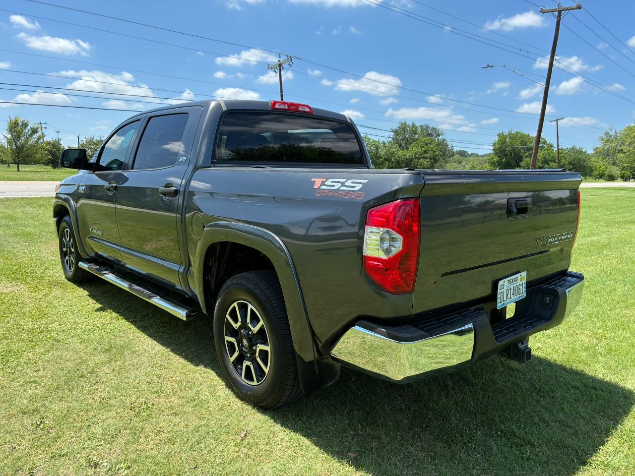 Toyota Tundra SR5 5.7L V8 CrewMax 2WD 2014