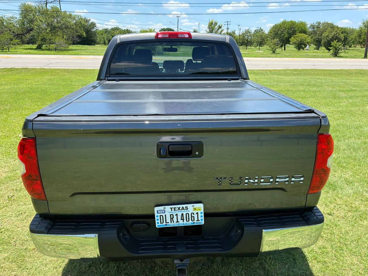 Toyota Tundra SR5 5.7L V8 CrewMax 2WD 2014