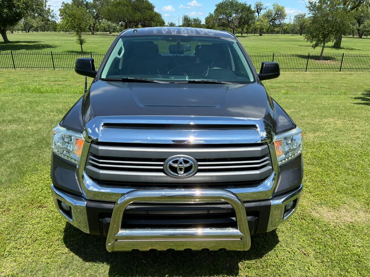 Toyota Tundra SR5 5.7L V8 CrewMax 2WD 2014