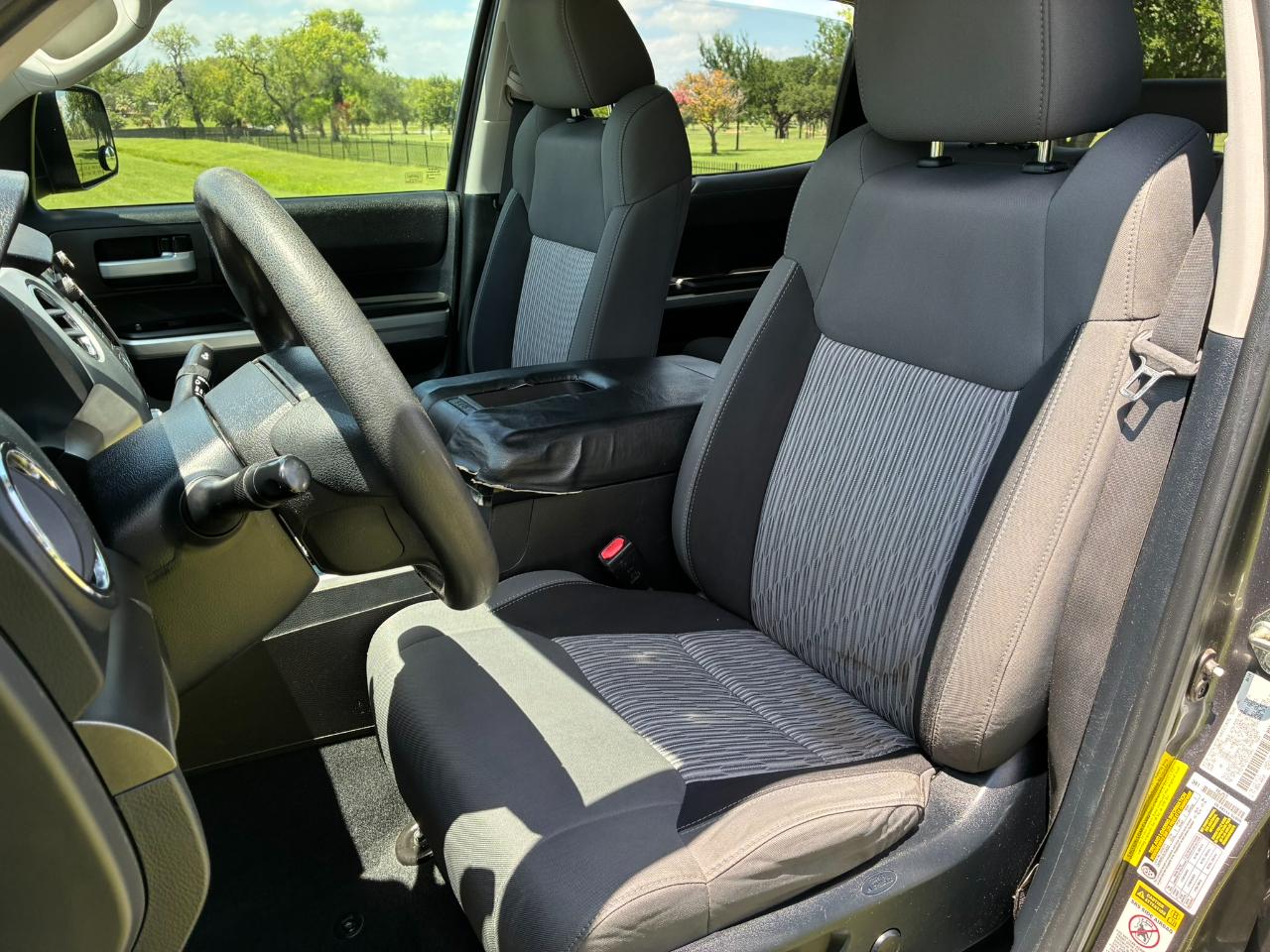 Toyota Tundra SR5 5.7L V8 CrewMax 2WD 2014
