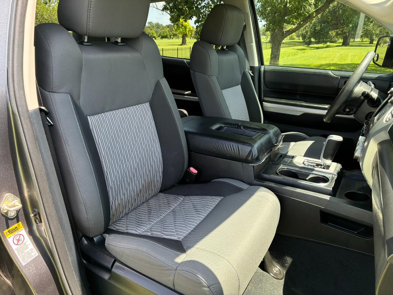 Toyota Tundra SR5 5.7L V8 CrewMax 2WD 2014