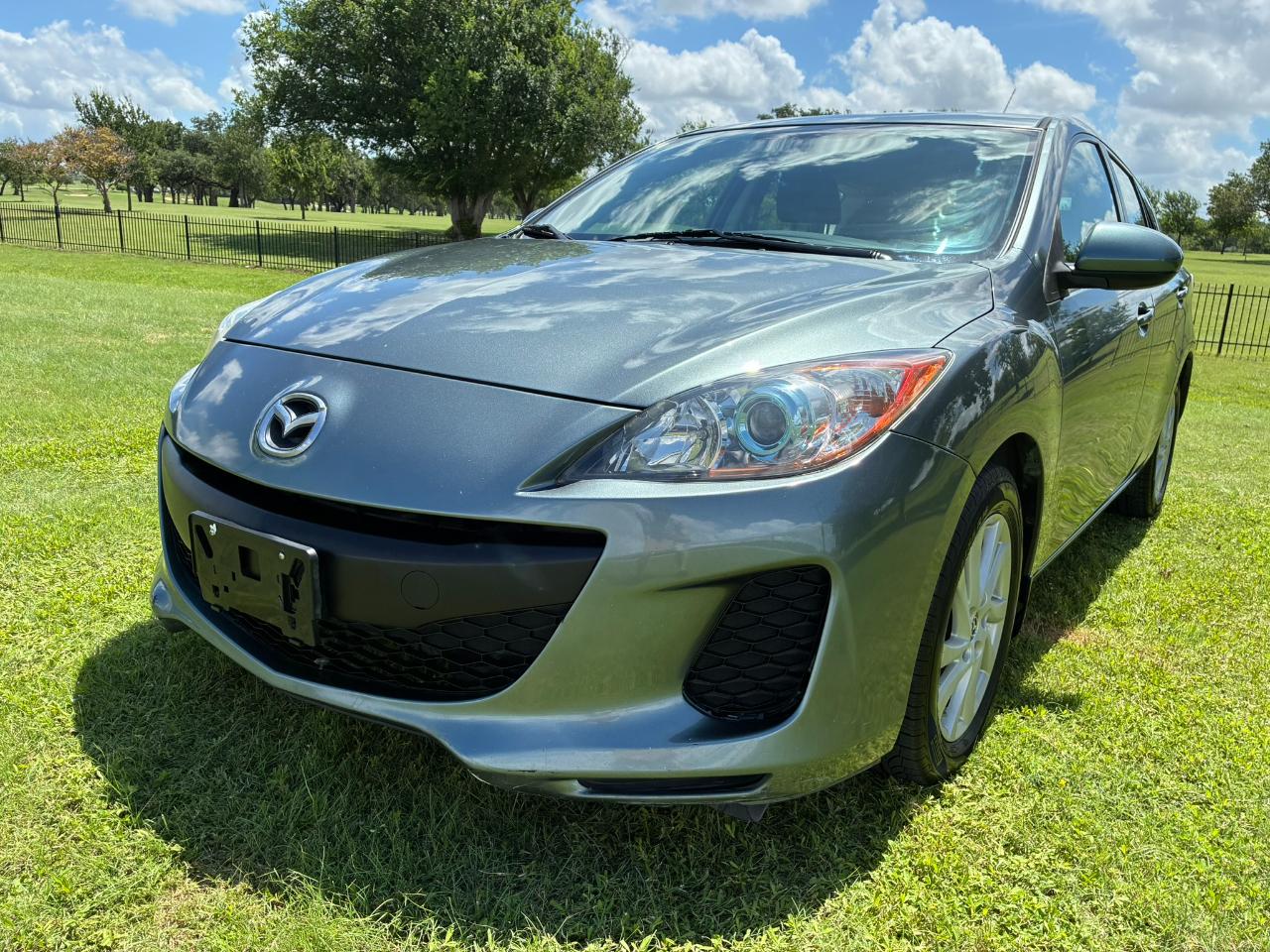 Mazda MAZDA3 i Touring 4D Hatchback 2013