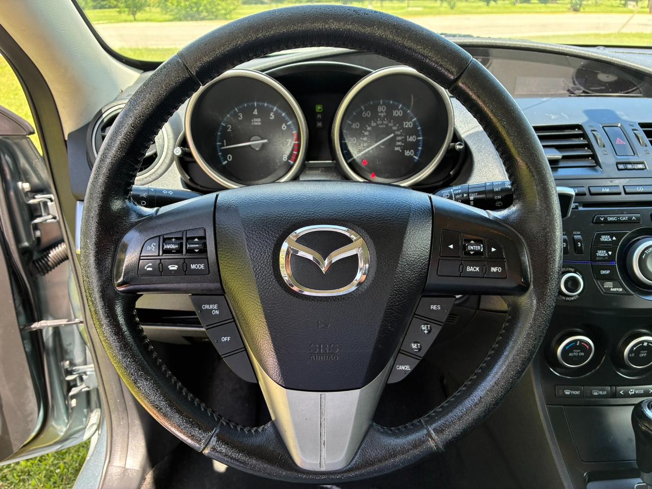 Mazda MAZDA3 i Touring 4D Hatchback 2013