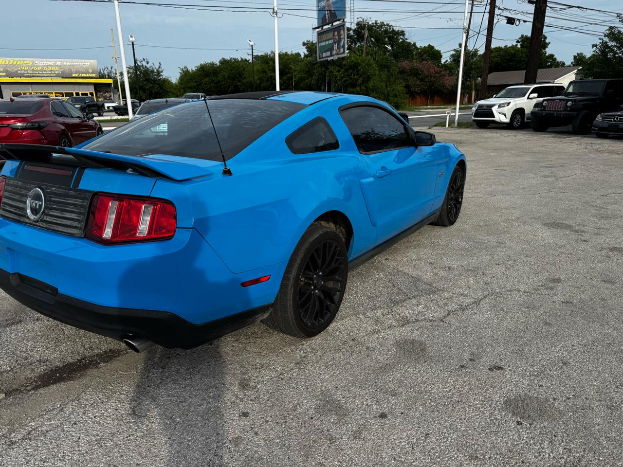 Ford Mustang GT Coupe 2010