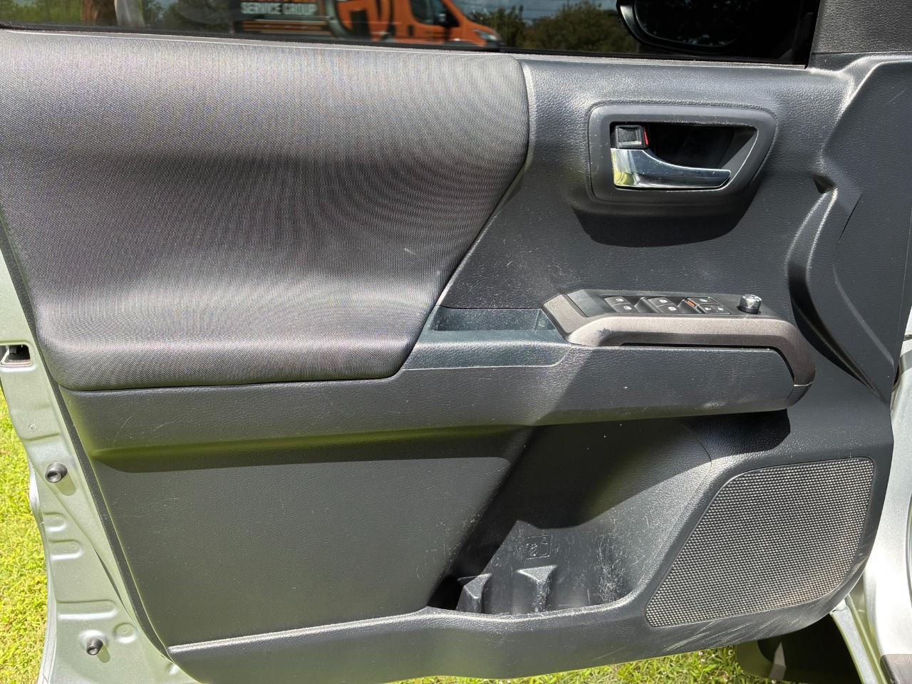 Toyota Tacoma SR5 Double Cab Long Bed V6 6AT 4WD 2018