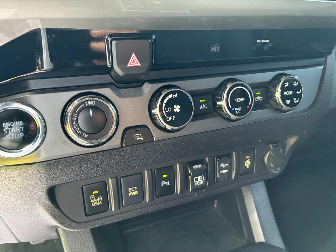 Toyota Tacoma SR5 Double Cab Long Bed V6 6AT 4WD 2018