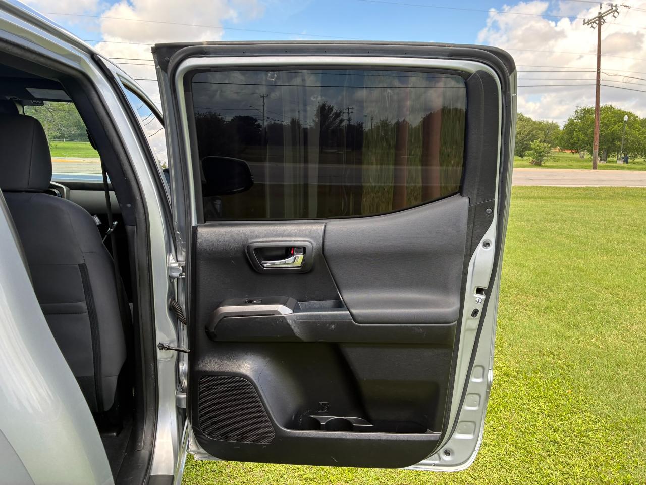Toyota Tacoma SR5 Double Cab Long Bed V6 6AT 4WD 2018