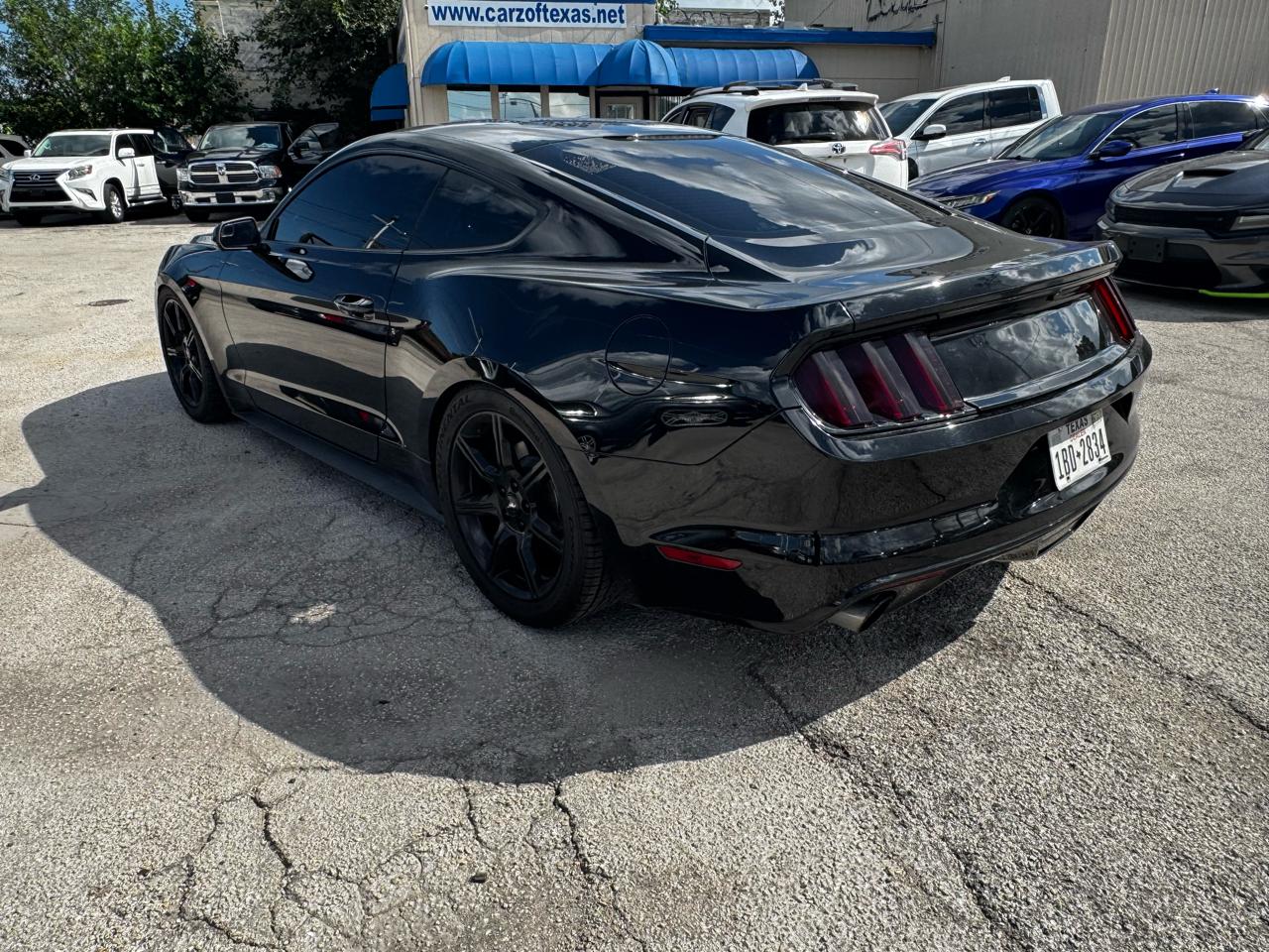 Ford Mustang V6 Coupe 2017