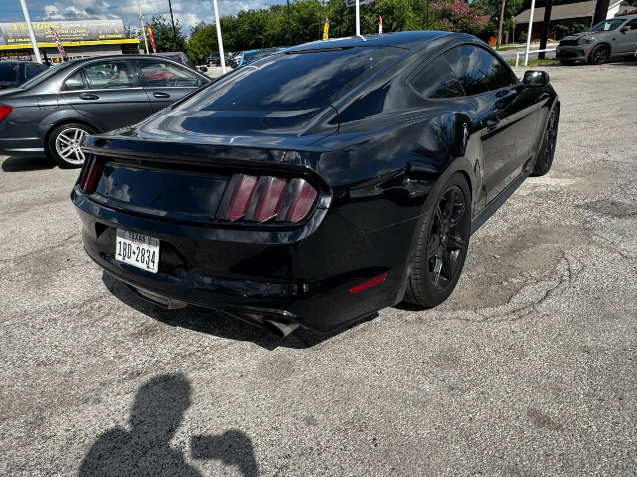 Ford Mustang V6 Coupe 2017