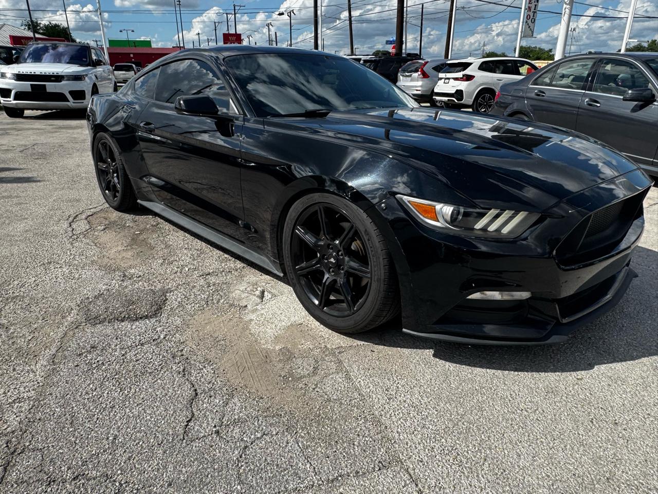 Ford Mustang V6 Coupe 2017