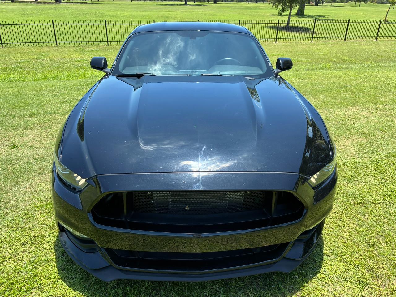 Ford Mustang V6 Coupe 2017