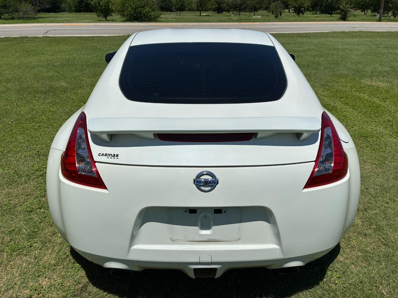 Nissan Z 370Z Coupe 2010