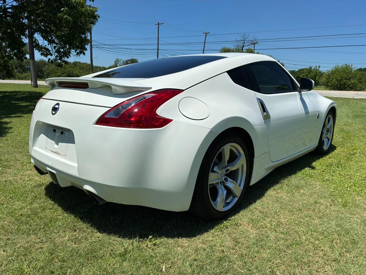 Nissan Z 370Z Coupe 2010