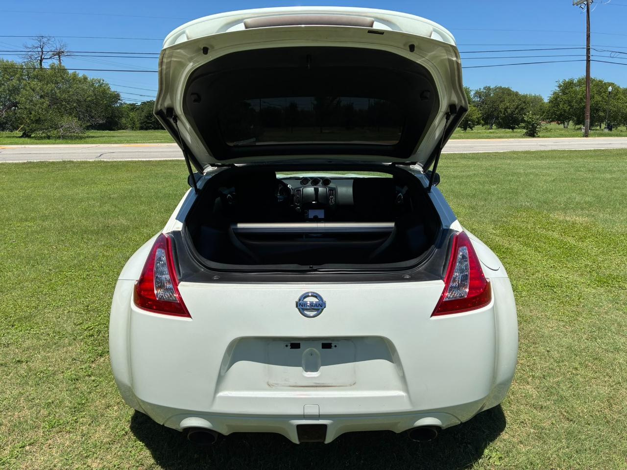 Nissan Z 370Z Coupe 2010