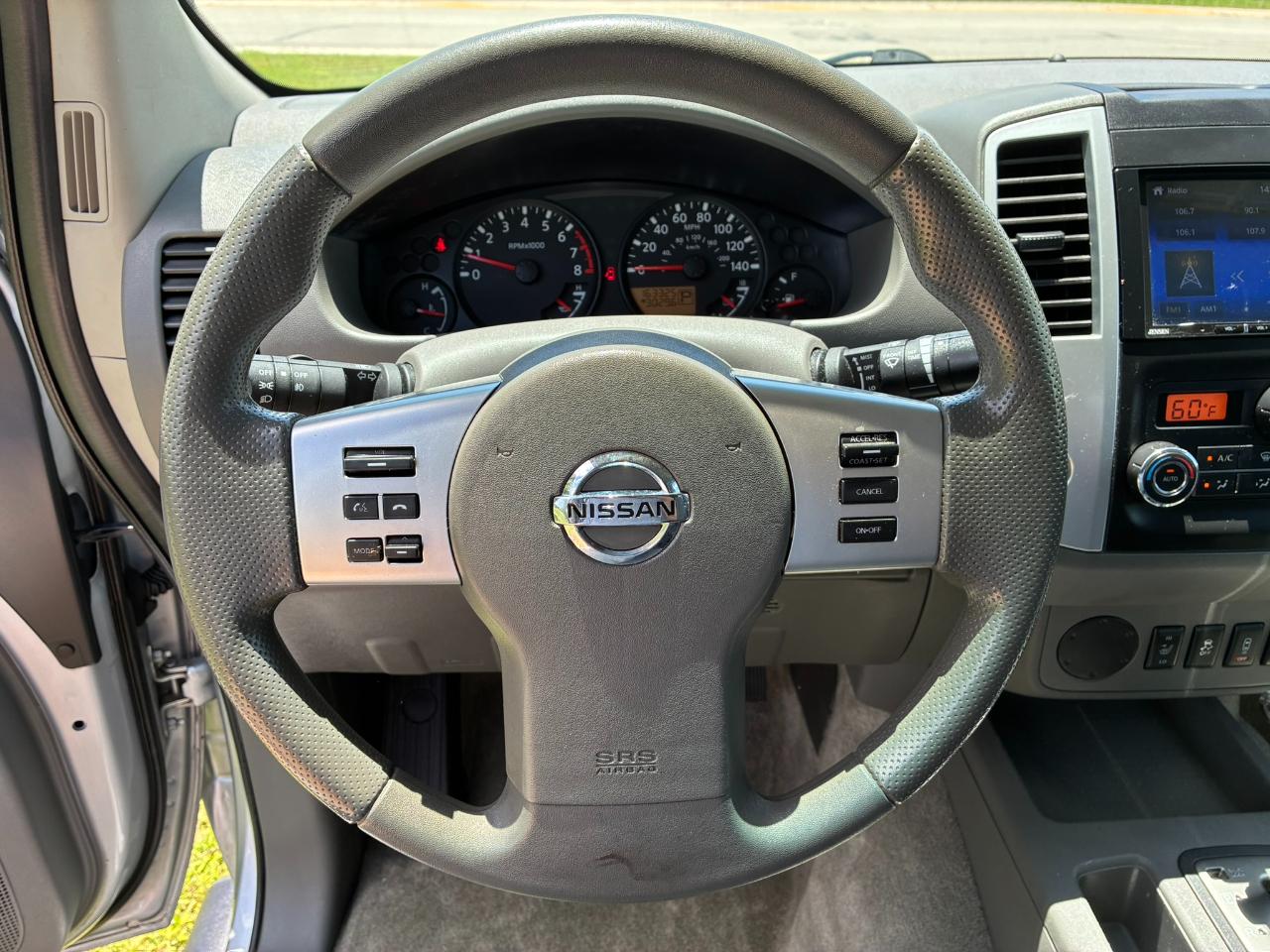 Nissan Frontier S Crew Cab 5AT 2WD 2014