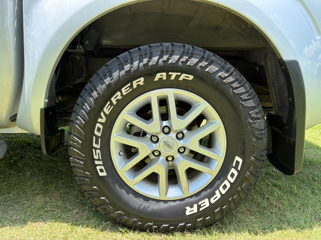 Nissan Frontier S Crew Cab 5AT 2WD 2014