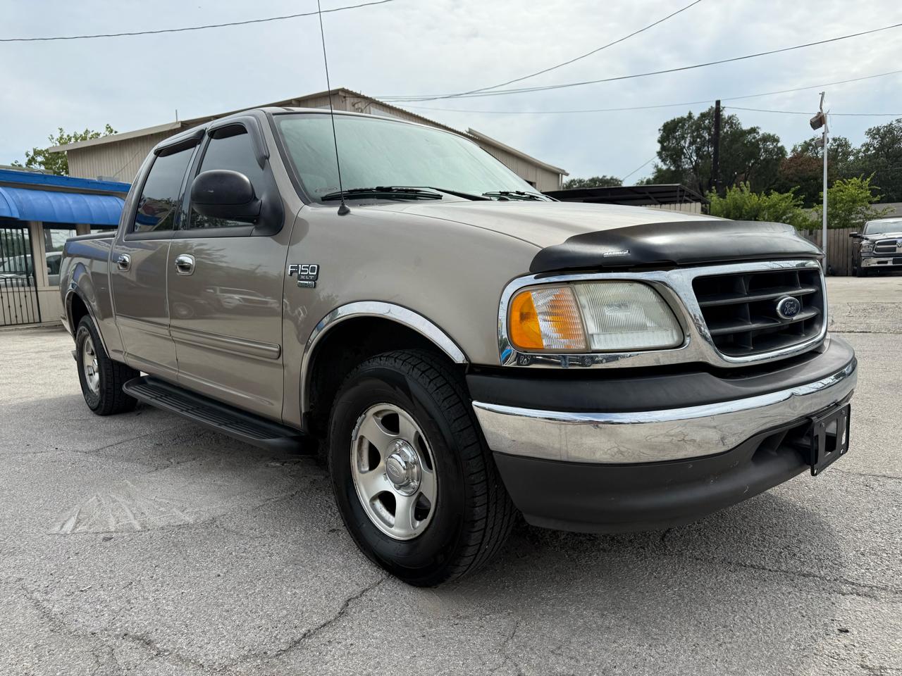 Ford F-150 King Ranch SuperCrew 2WD 2003