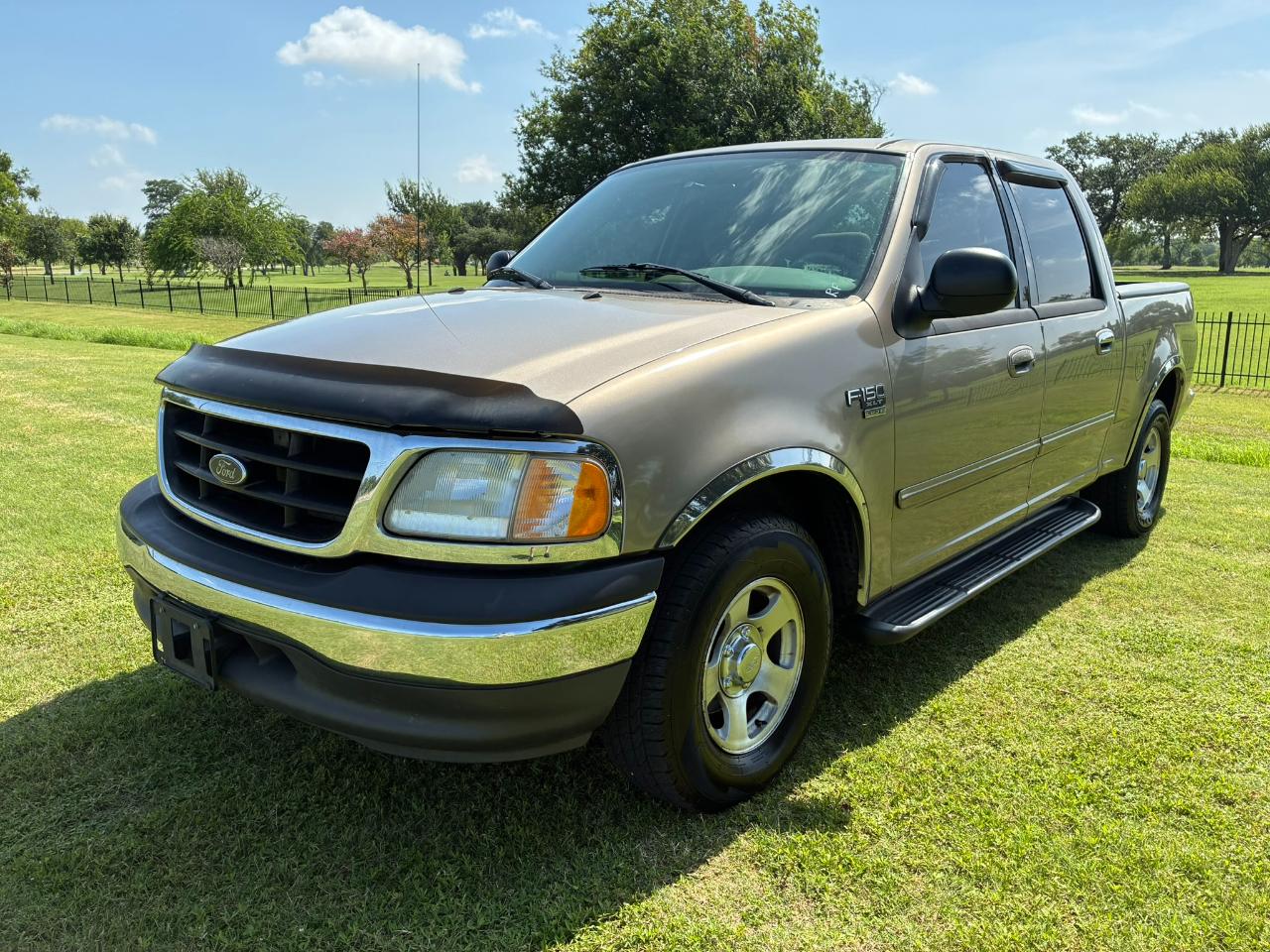 2003 Ford F-150 XLT SuperCrew Short Box 2WD
