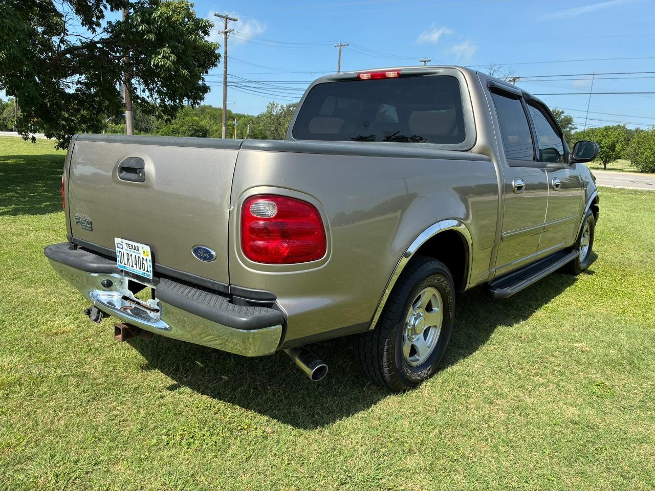 Ford F-150 XLT SuperCrew Short Box 2WD 2003