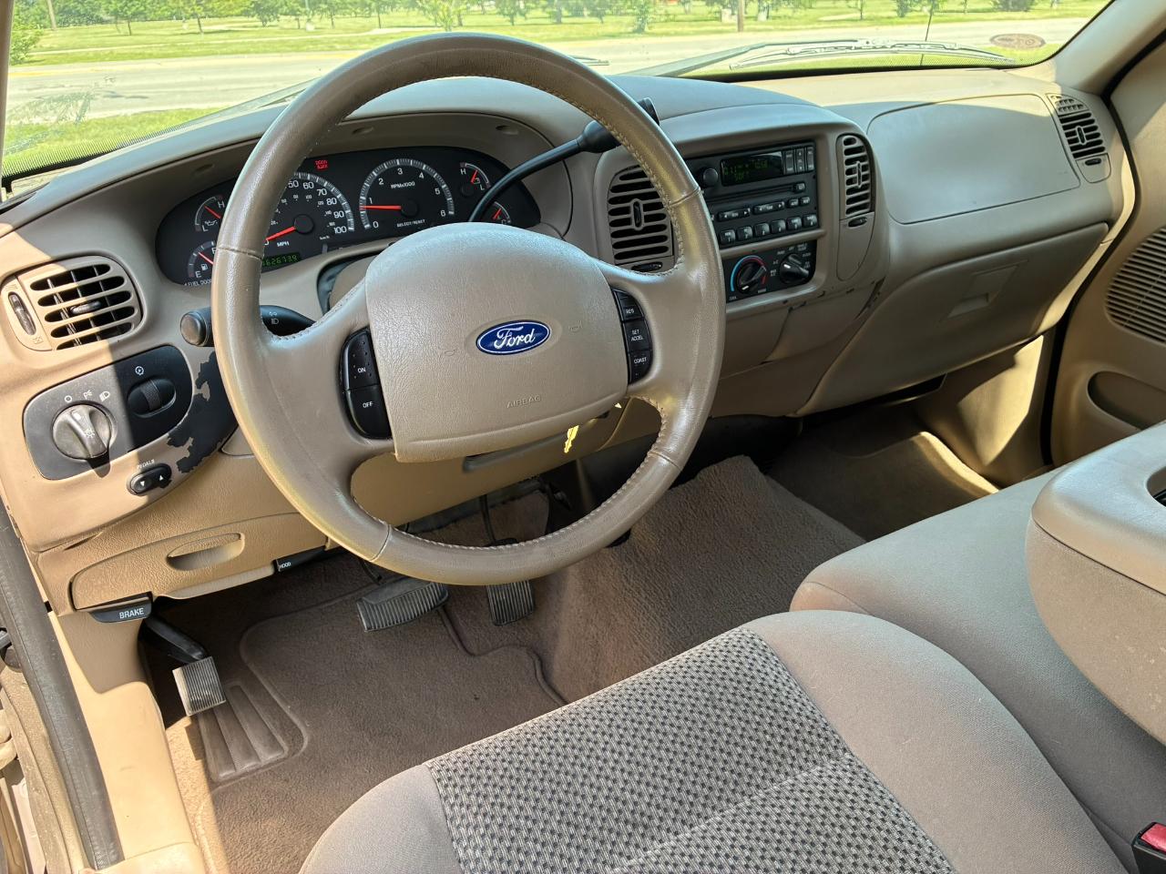 Ford F-150 XLT SuperCrew Short Box 2WD 2003