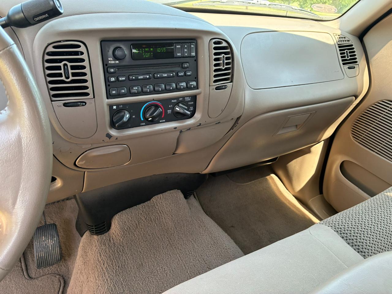 Ford F-150 XLT SuperCrew Short Box 2WD 2003
