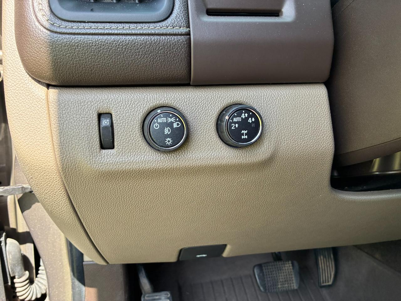 GMC Canyon SLT Crew Cab 4WD Short Box 2015
