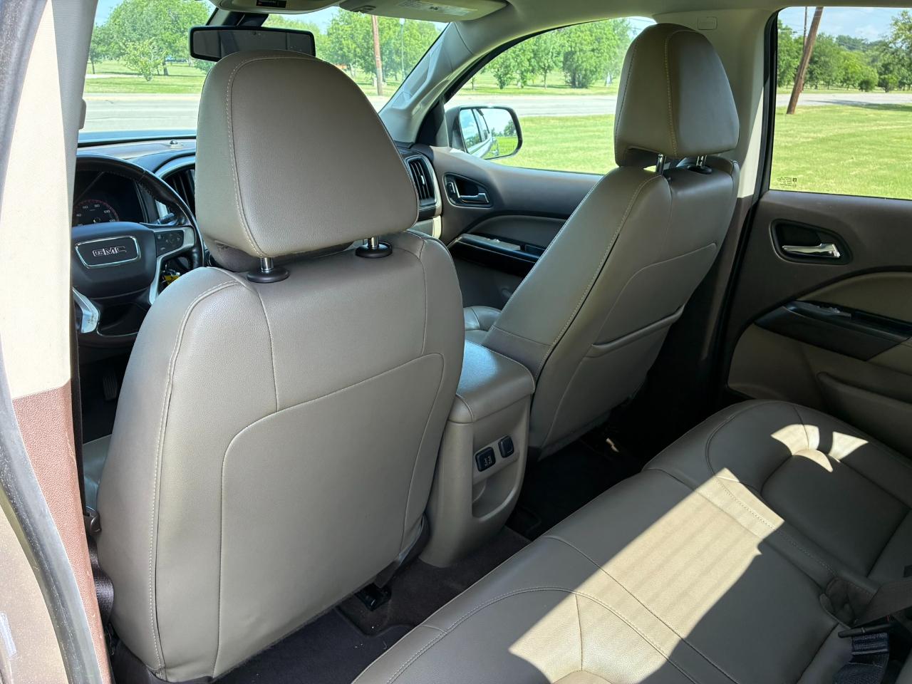 GMC Canyon SLT Crew Cab 4WD Short Box 2015