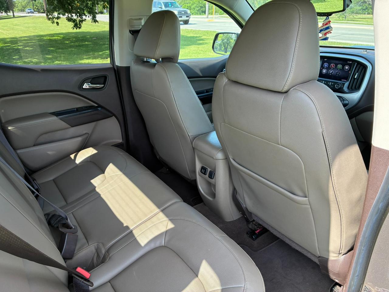 GMC Canyon SLT Crew Cab 4WD Short Box 2015