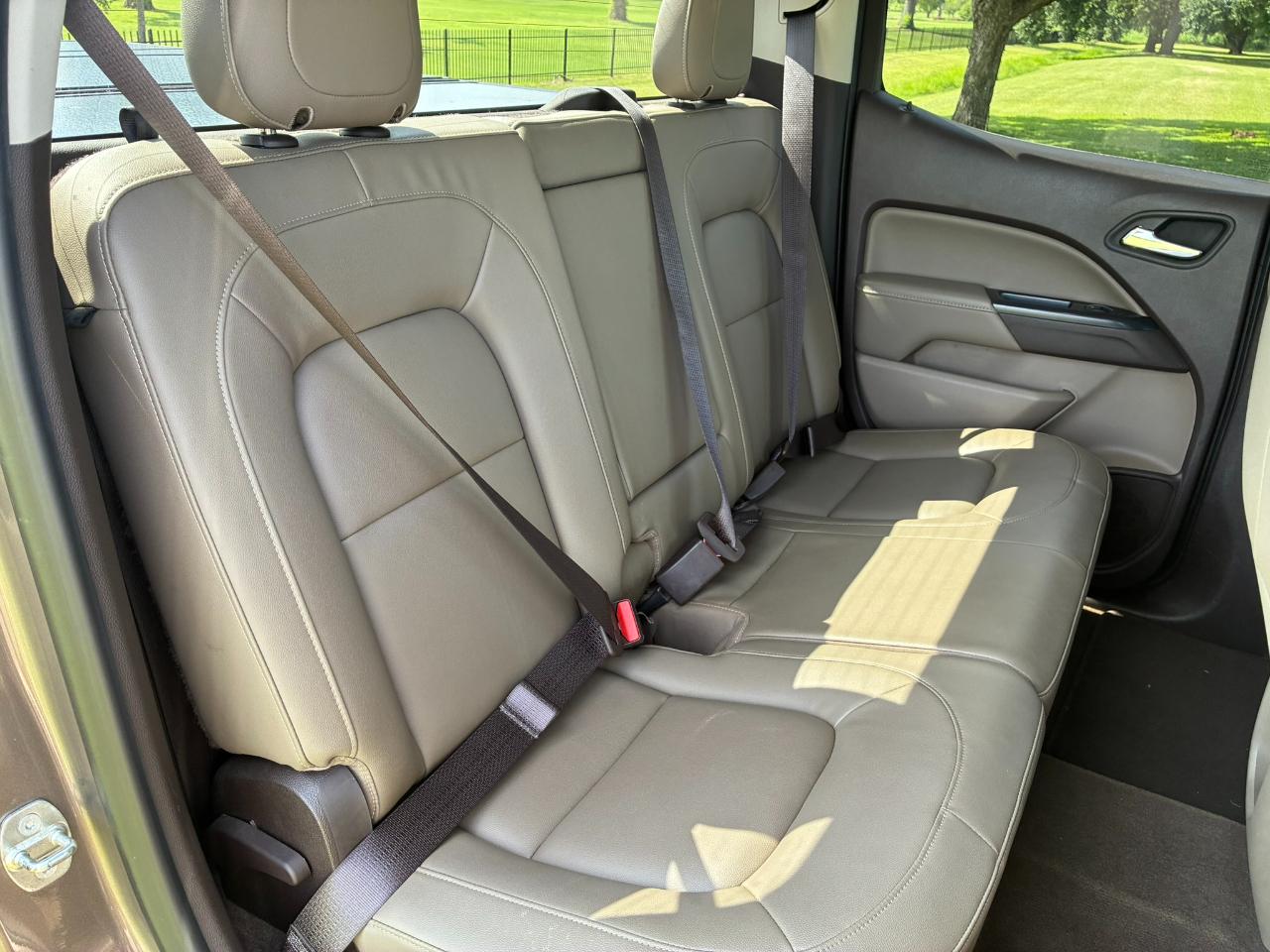 GMC Canyon SLT Crew Cab 4WD Short Box 2015